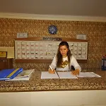 Golden Star 3*