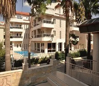 Golden Star Otel 3*