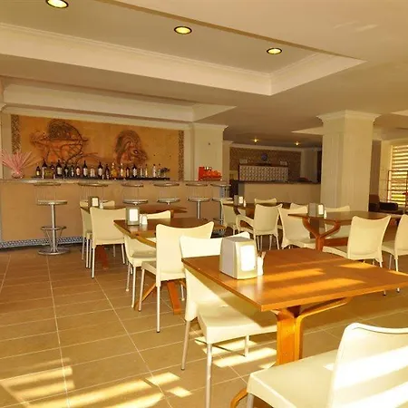 Hotel Golden Star 3*