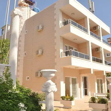 Golden Star Hotel