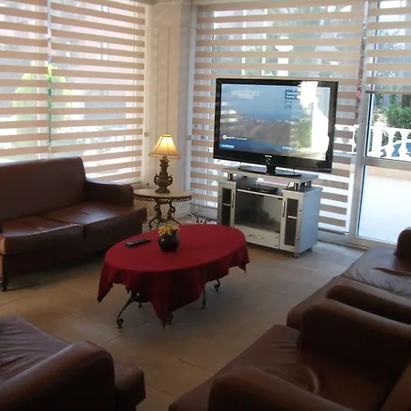 Hotel Golden Star 3*