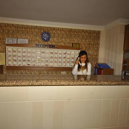Golden Star Hotell